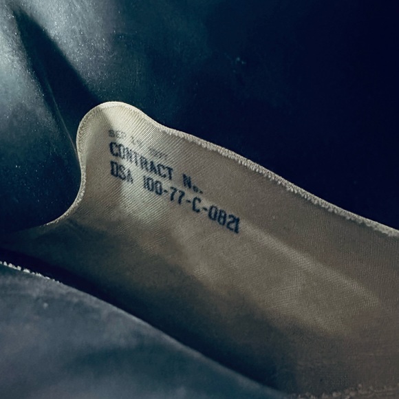 US Military Issue (1977) Mickey Mouse Bunny BATA Rubber Boots - 11R - Picture 5 of 12